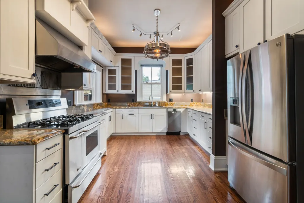 Kitchen Remodeling, Thoughtfully Planned